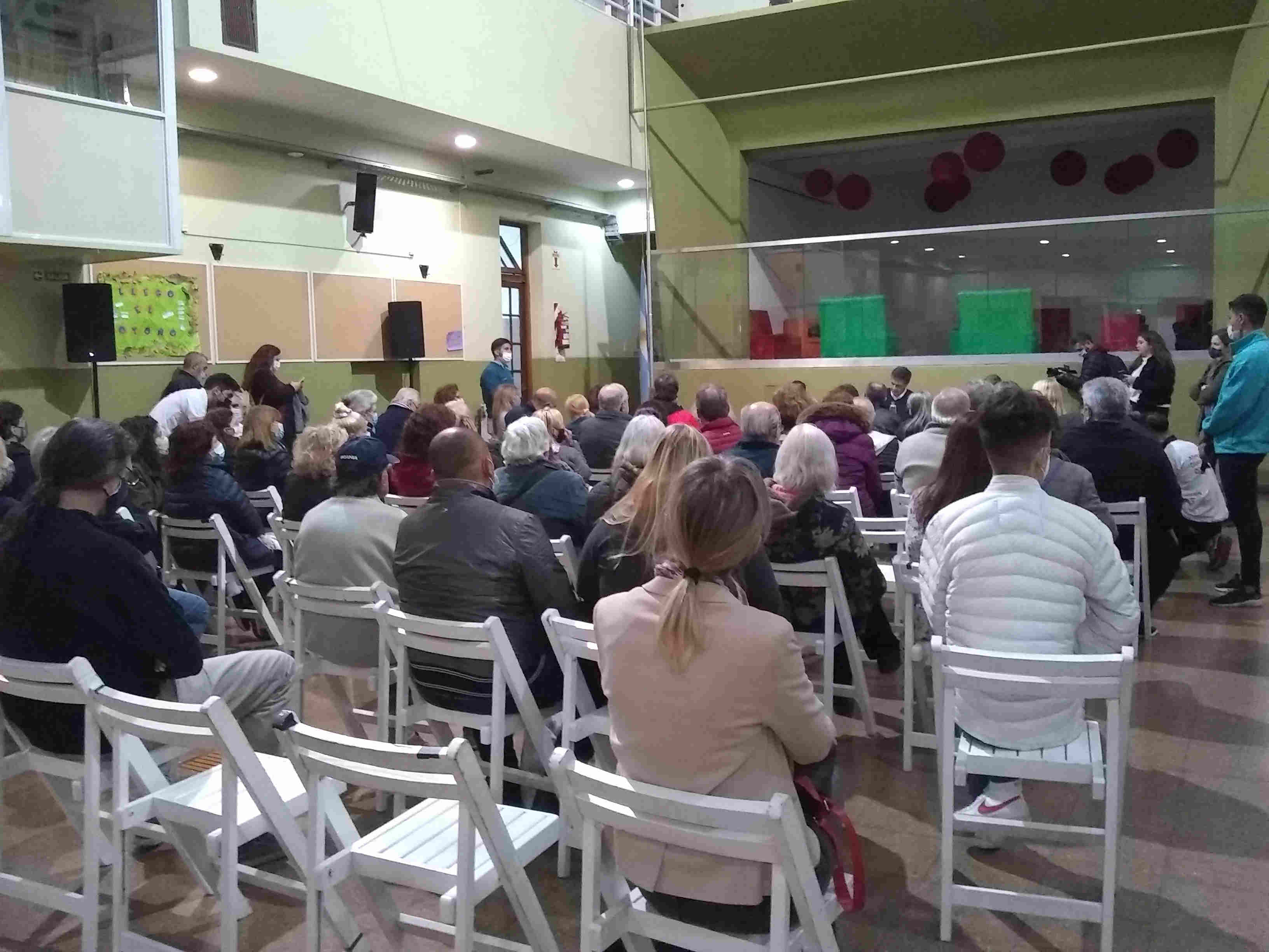 images_2022_Vecinales_JMacri_2